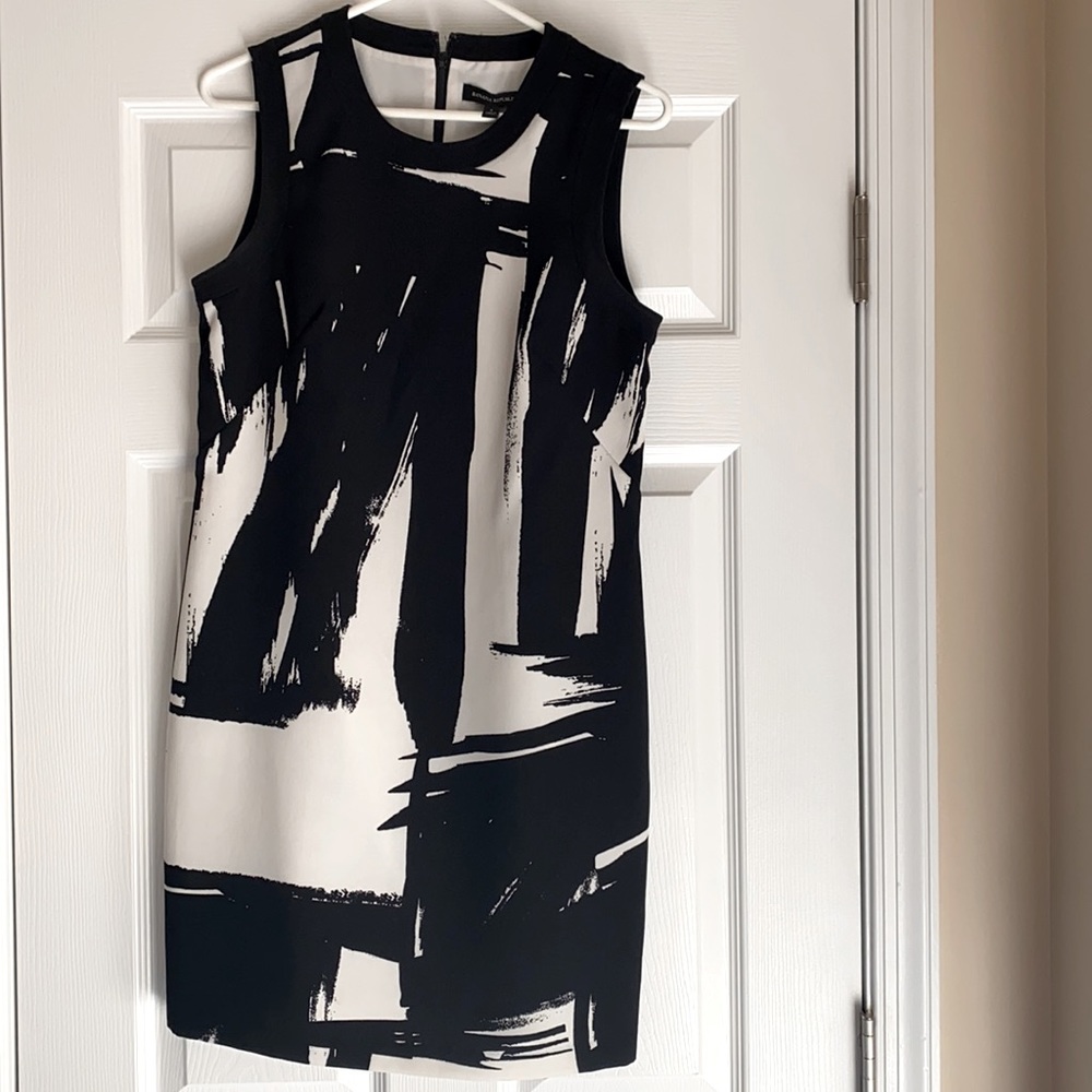 Banana Republic Black & White Dress size 8
